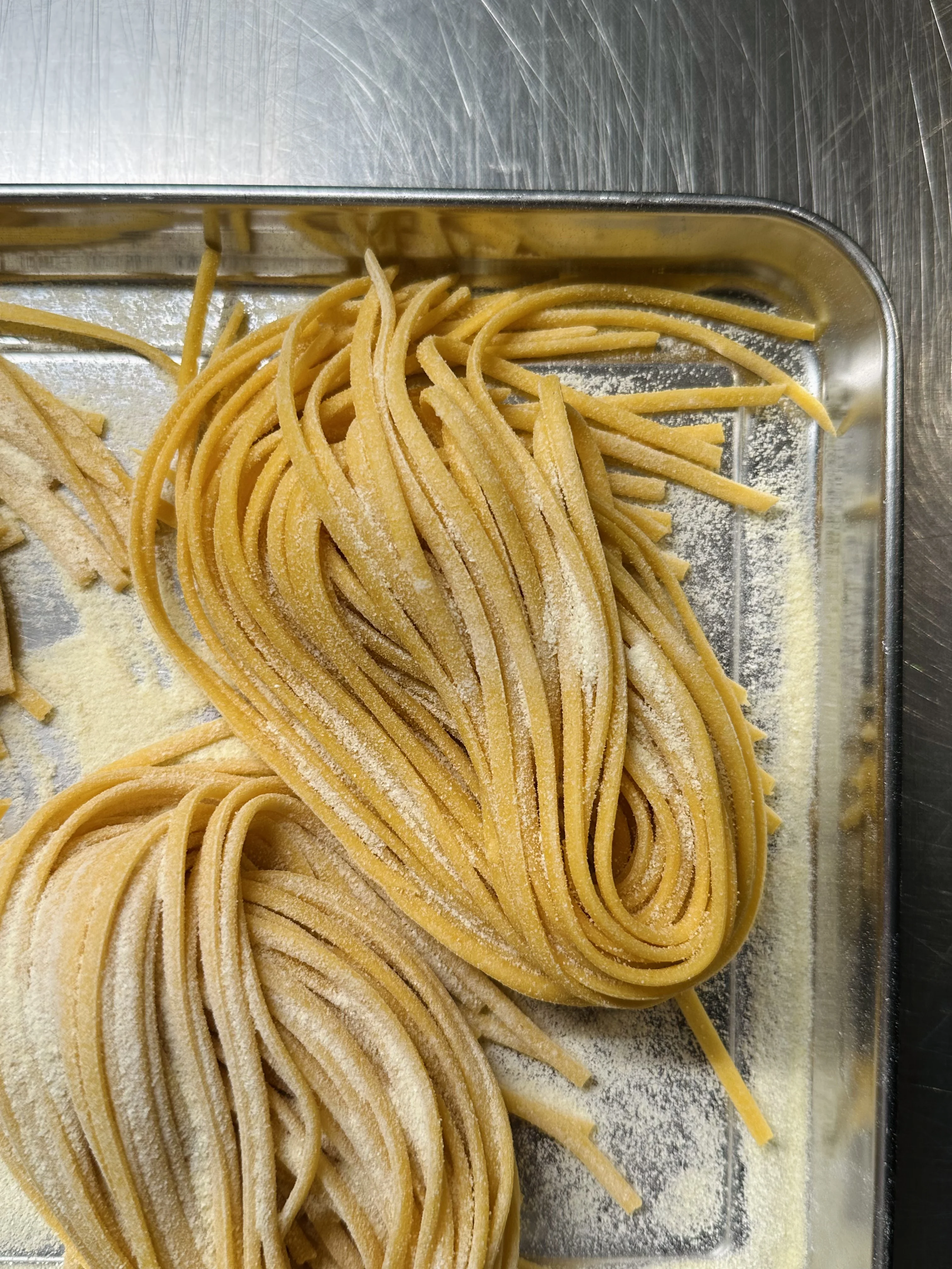 fresh-egg-yolk-linguine