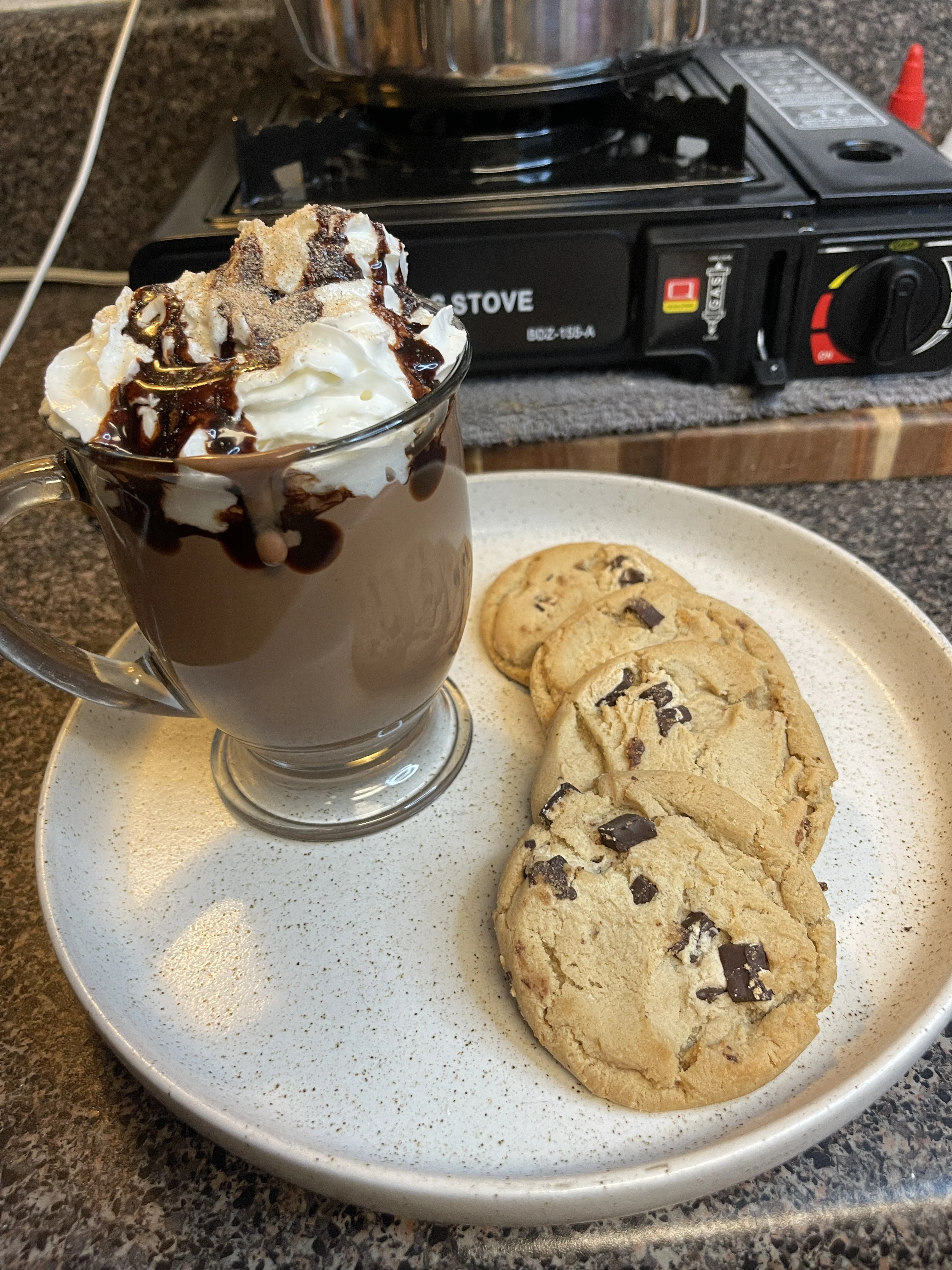 creamy-sleepy-time-hot-chocolate