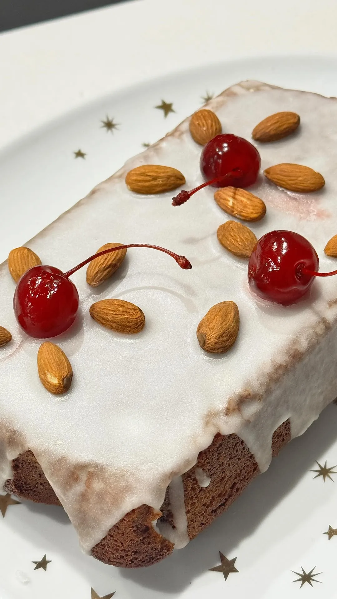 venezuelan-christmas-fruit-cake-or-torta-negra