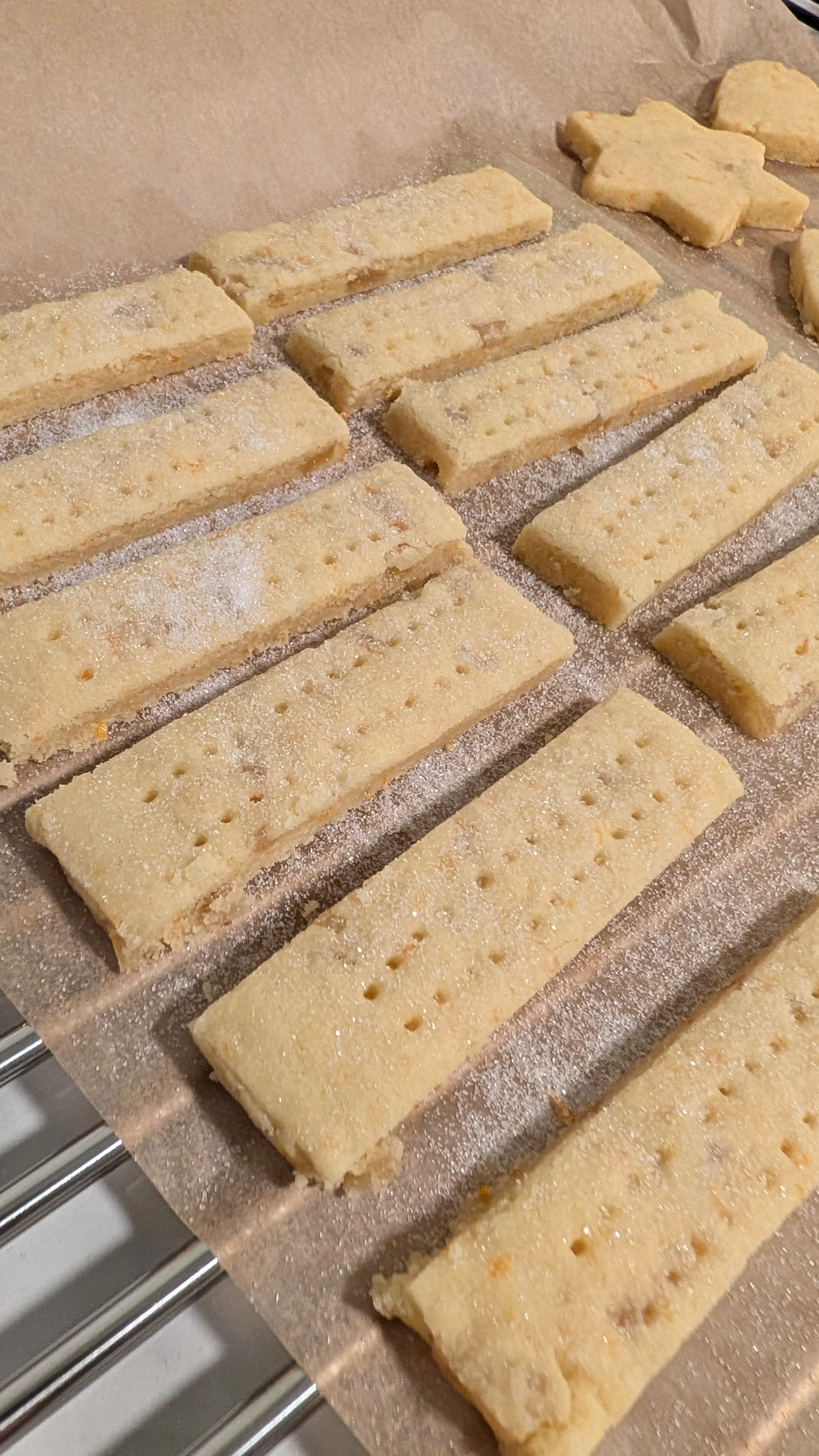 orange-and-ginger-shortbread
