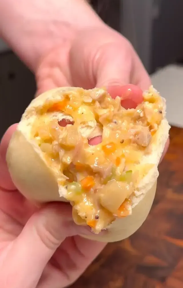 chicken-pot-pie-steamed-buns