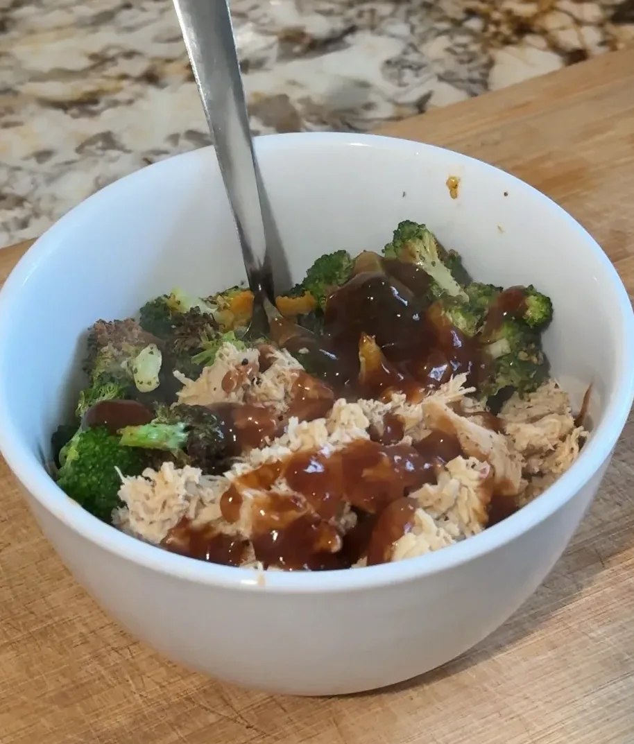 lunch-4:-bbq-chicken-sweet-potato-bowl