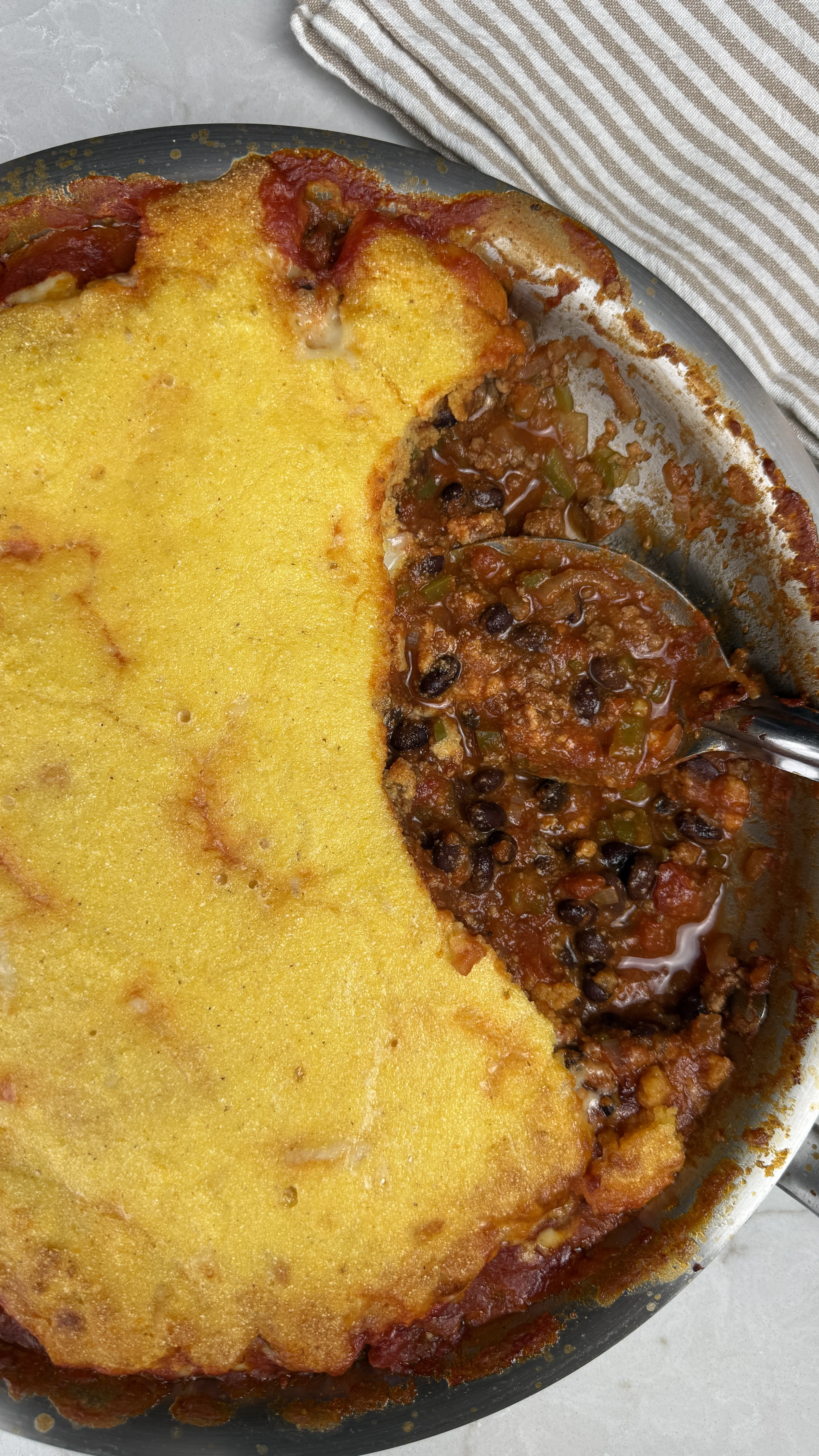 chili-cornbread-skillet