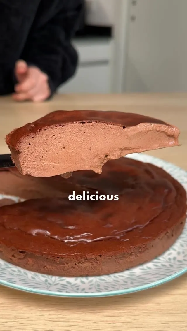yogurt-and-chocolate-"cheesecake"