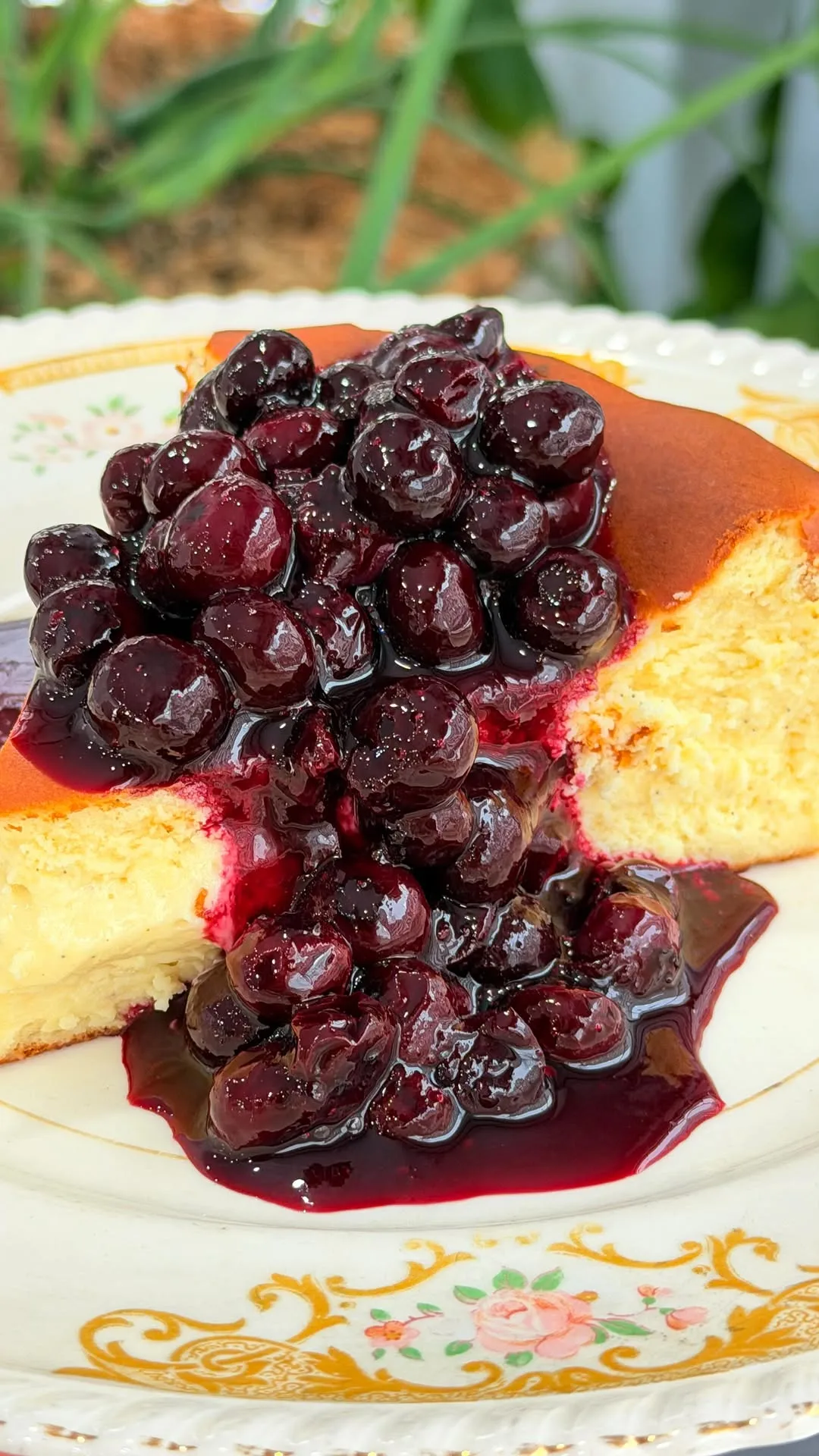 basque-blueberry-cheesecake