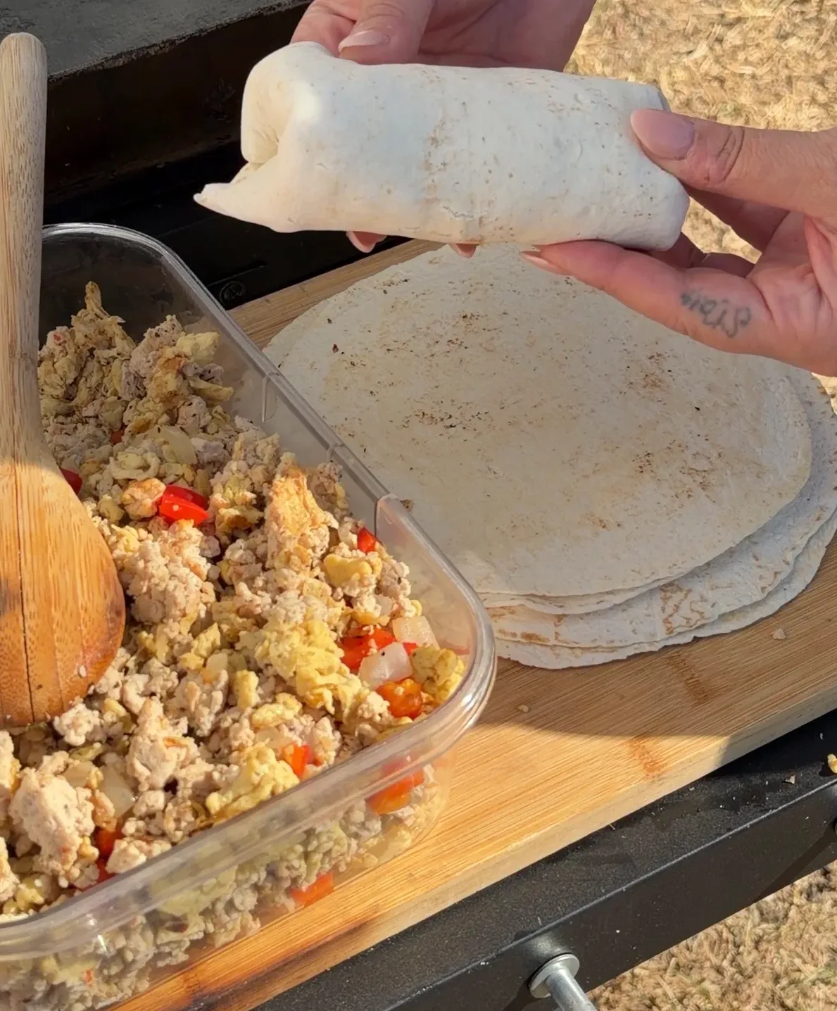 high-protein-breakfast-burritos