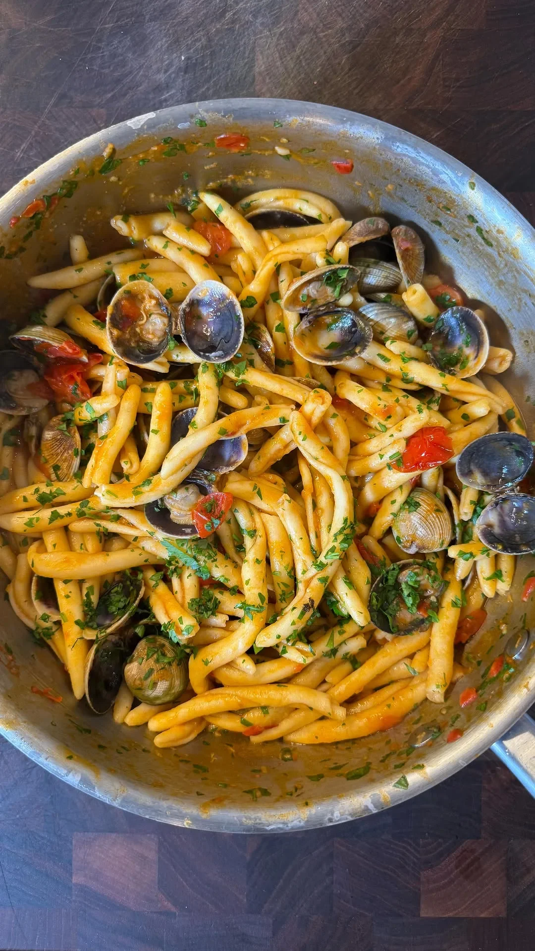 pasta-alle-vongole-(pasta-with-clams)