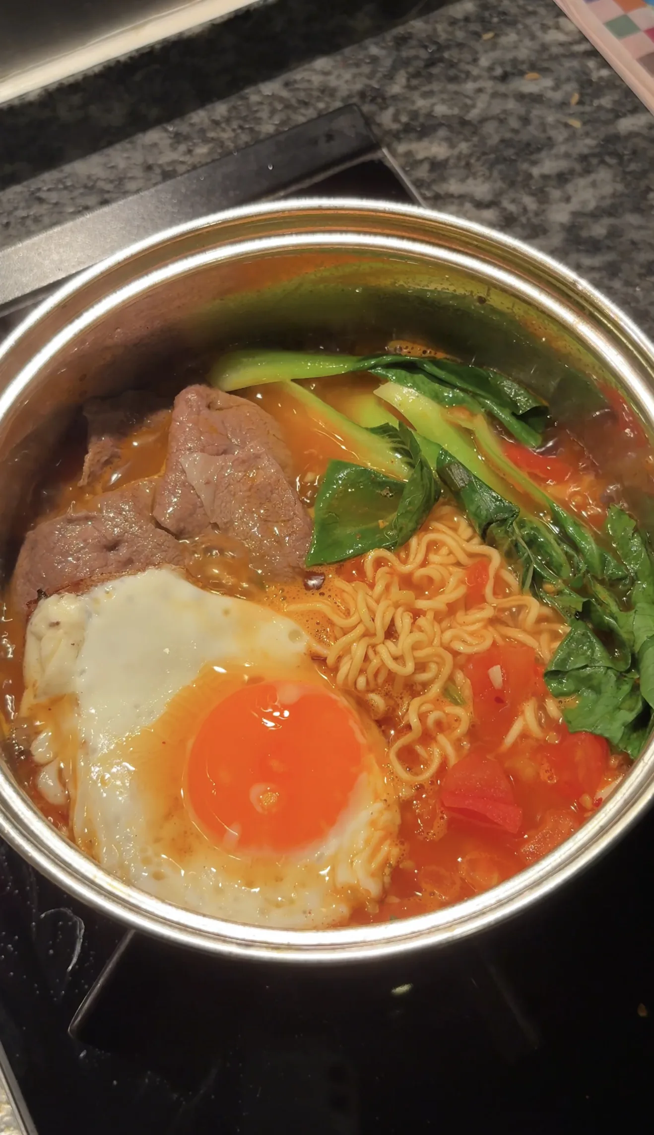 tomato-beef-shin-ramen
