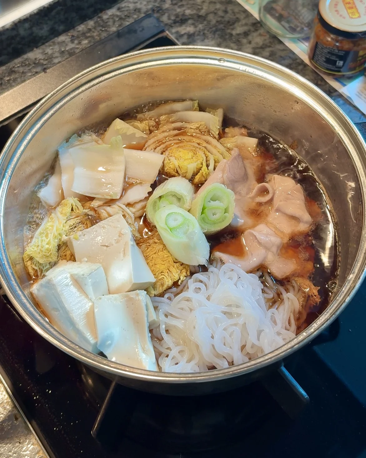 sukiyaki-beef-konjac-noodles