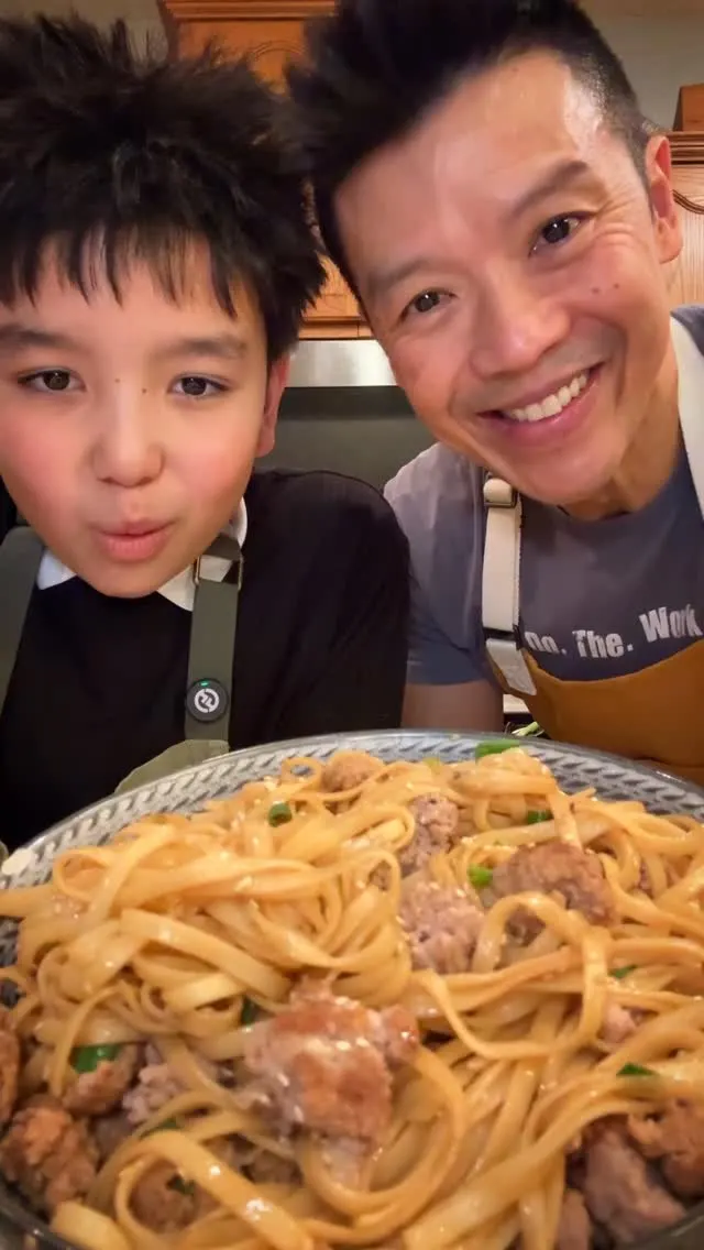 10min-garlic-noodles