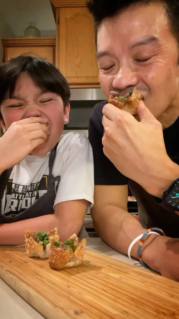 crispy-beef-filled-wonton-cups