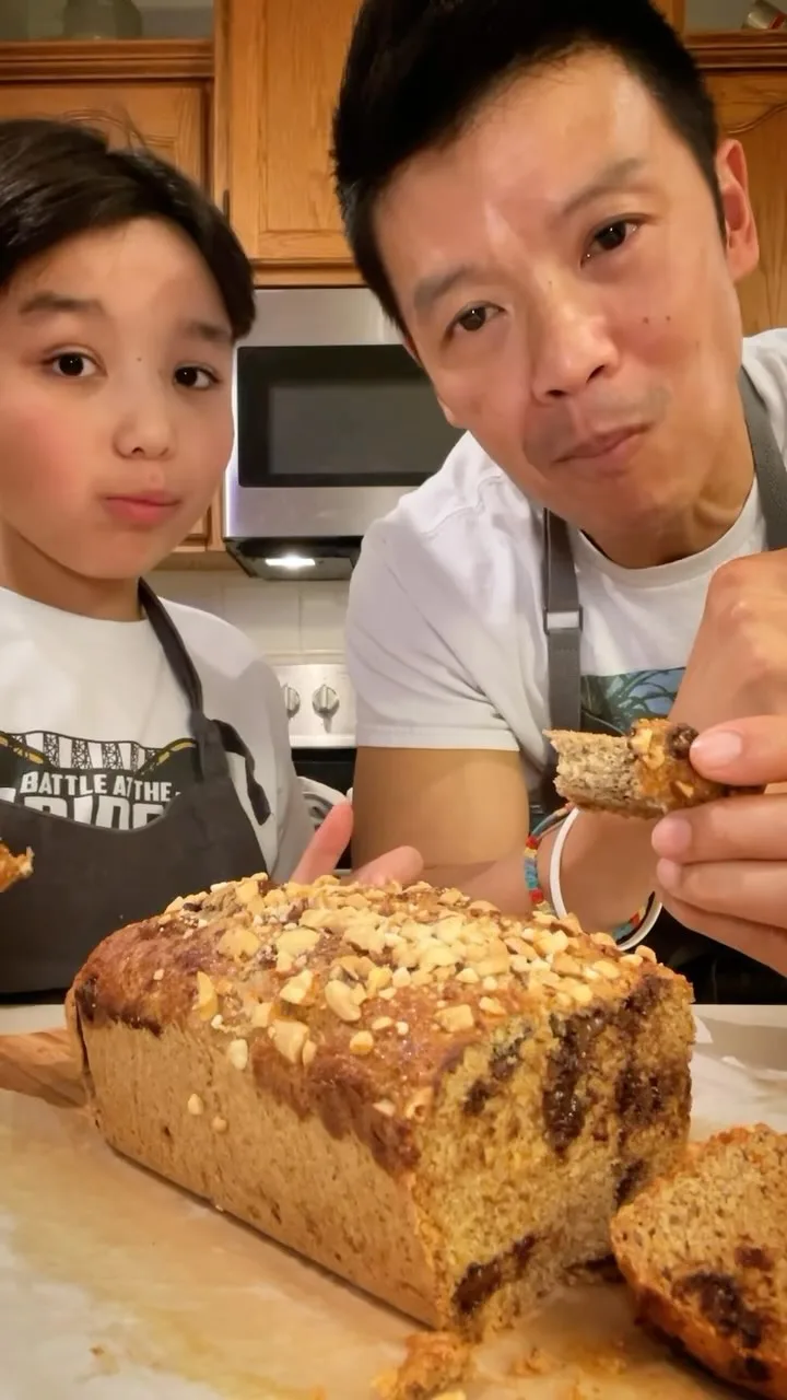cinnamon-chocolate-flax-loaf