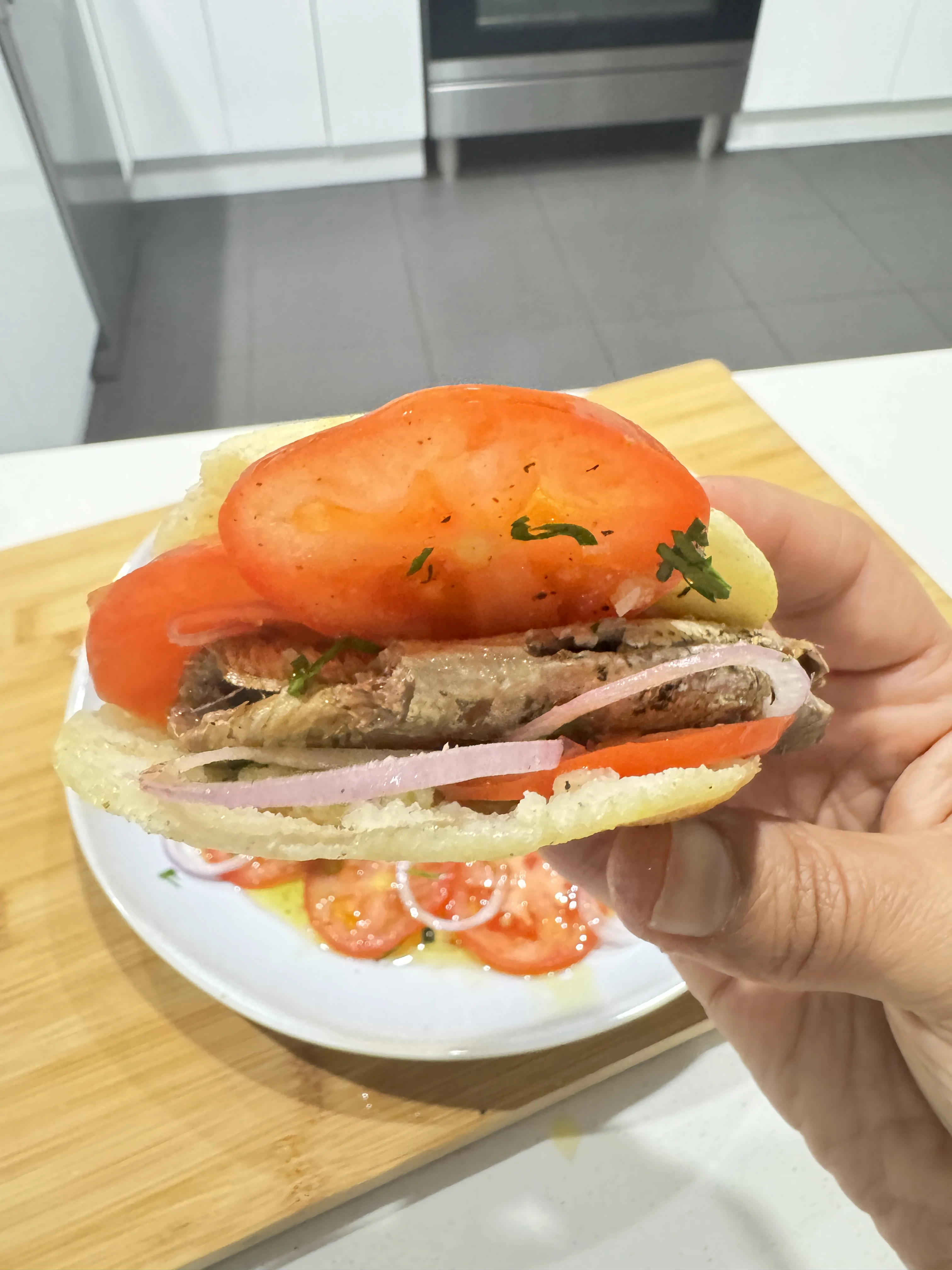 easy-tomato-and-sardine-salad-arepas
