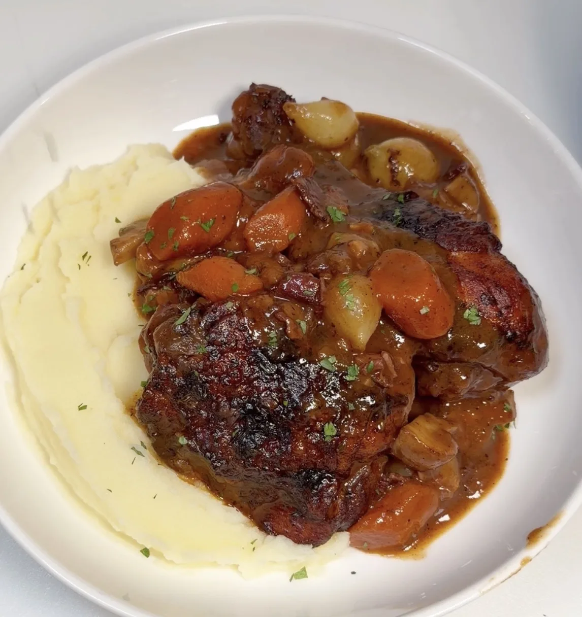 coq-au-vin-(wine-braised-chicken)