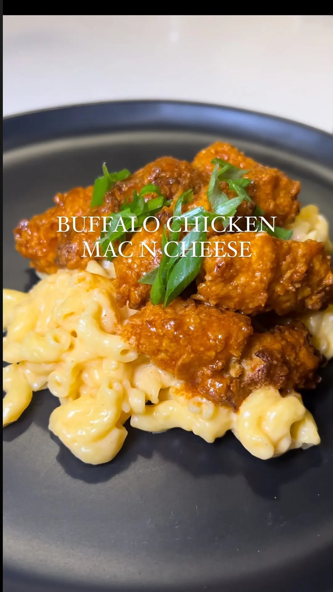 crispy-buffalo-chicken-mac-n-cheese