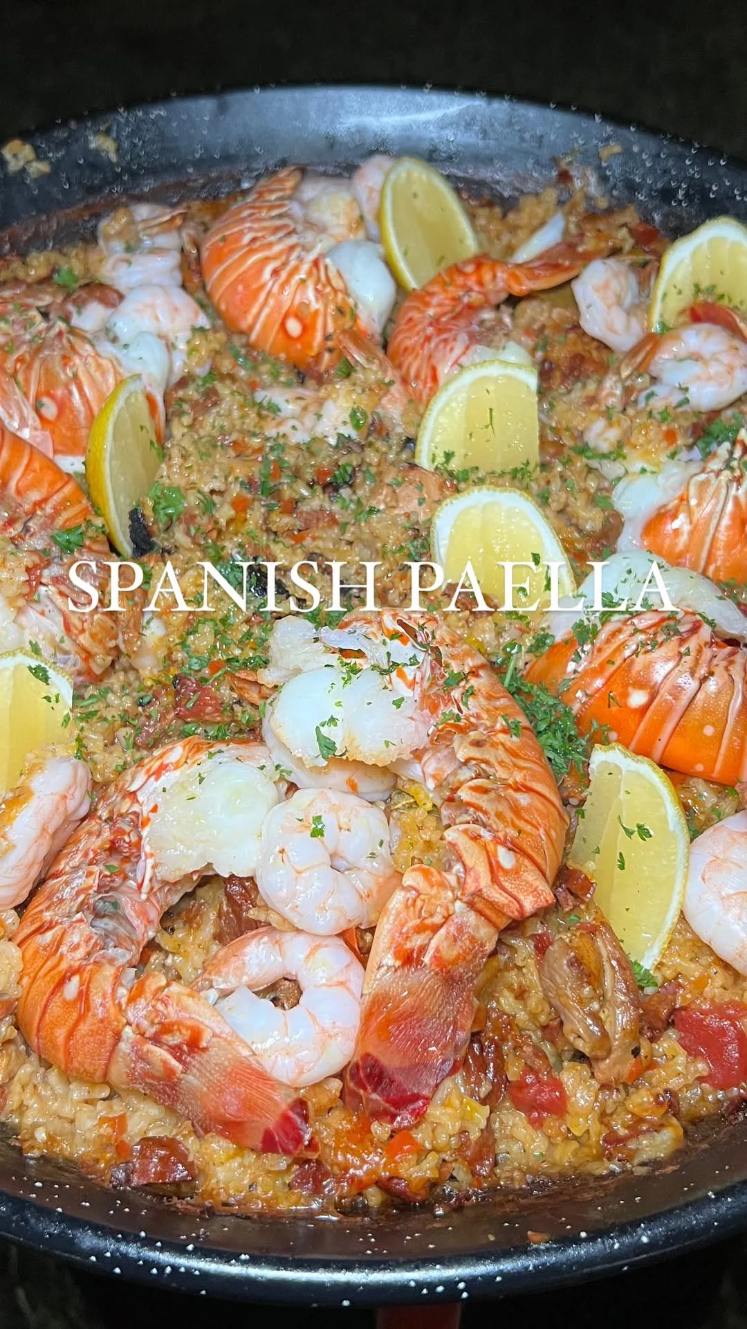 authentic-spanish-paella