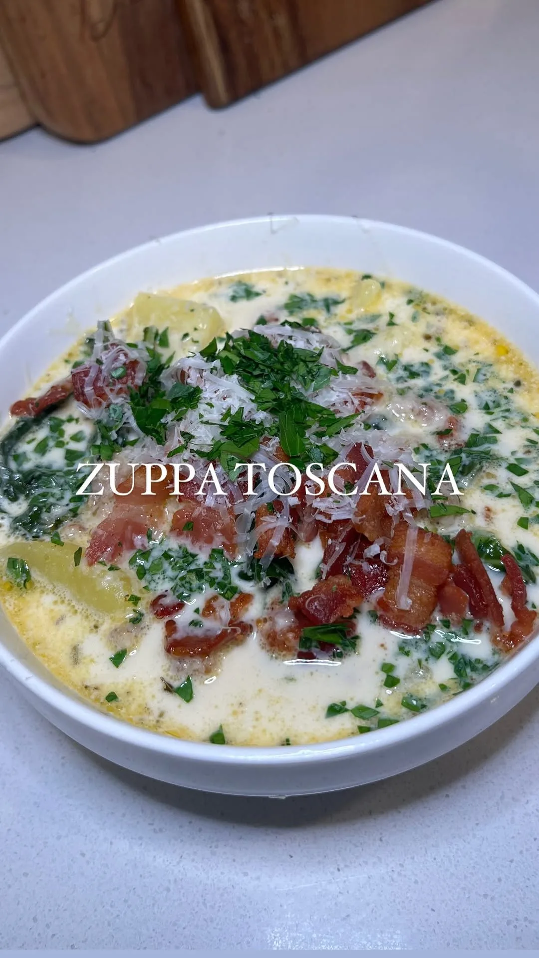 zuppa-toscana-(tuscan-soup)