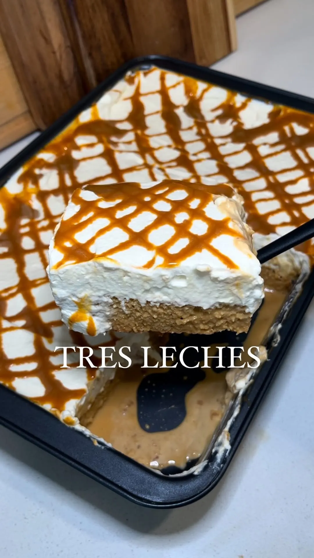 dulce-de-leche-tres-leches-cake