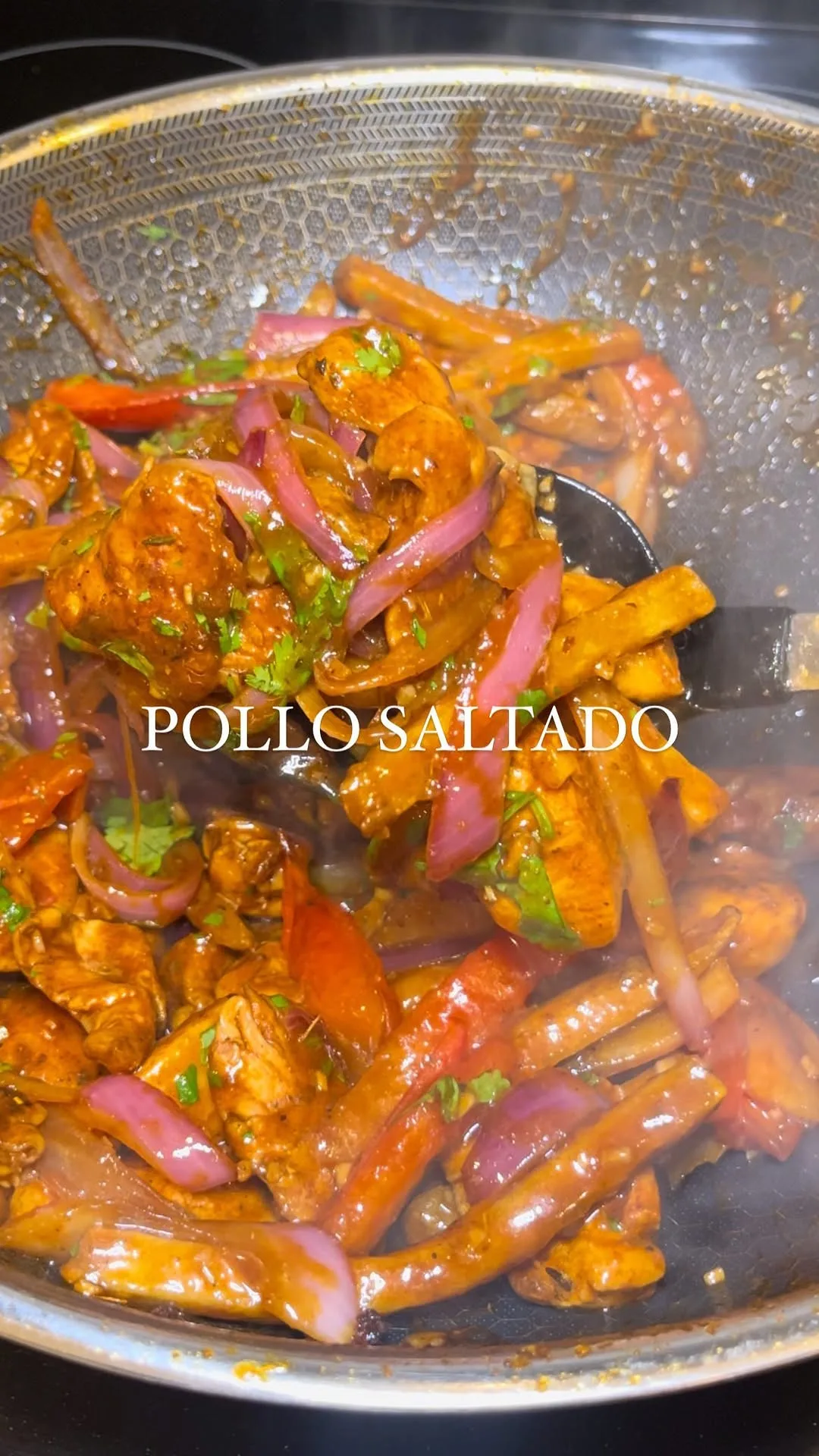 authentic-pollo-saltado