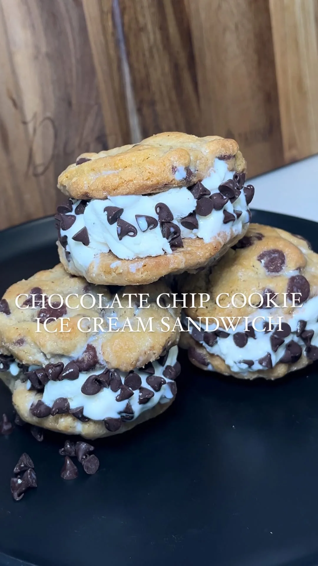 chocolate-chip-cookie-ice-cream-sandwich
