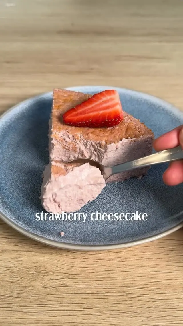 high-protein-strawberry-cheesecake