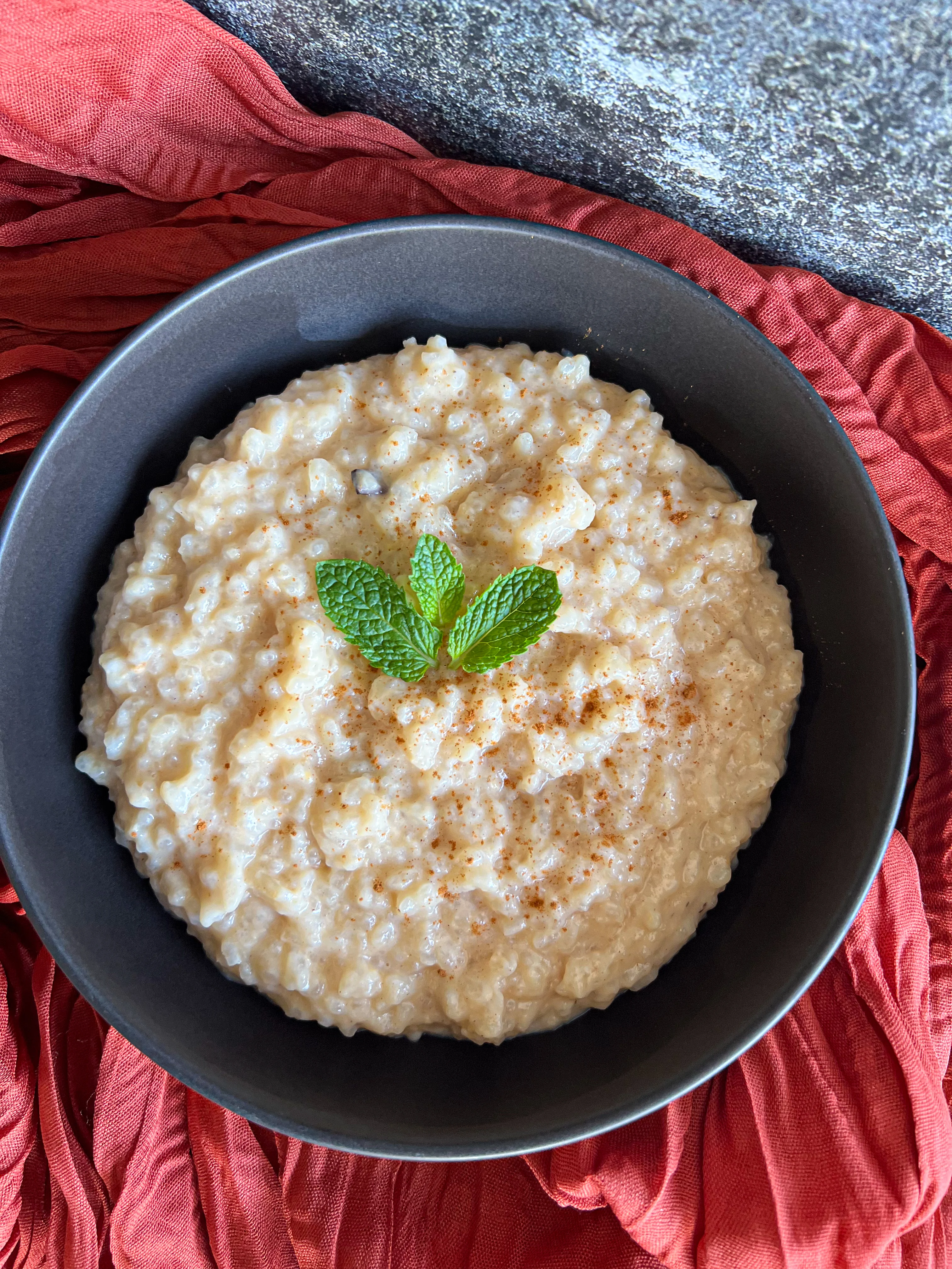haitian-rice-porridge-(diri-ak-let)-creamy-slow-cooker-caribbean-comfort-bowl