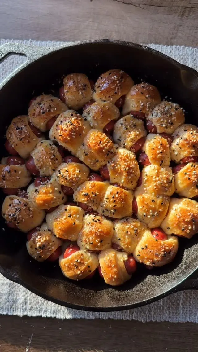 pull-apart-pigs-in-a-blanket