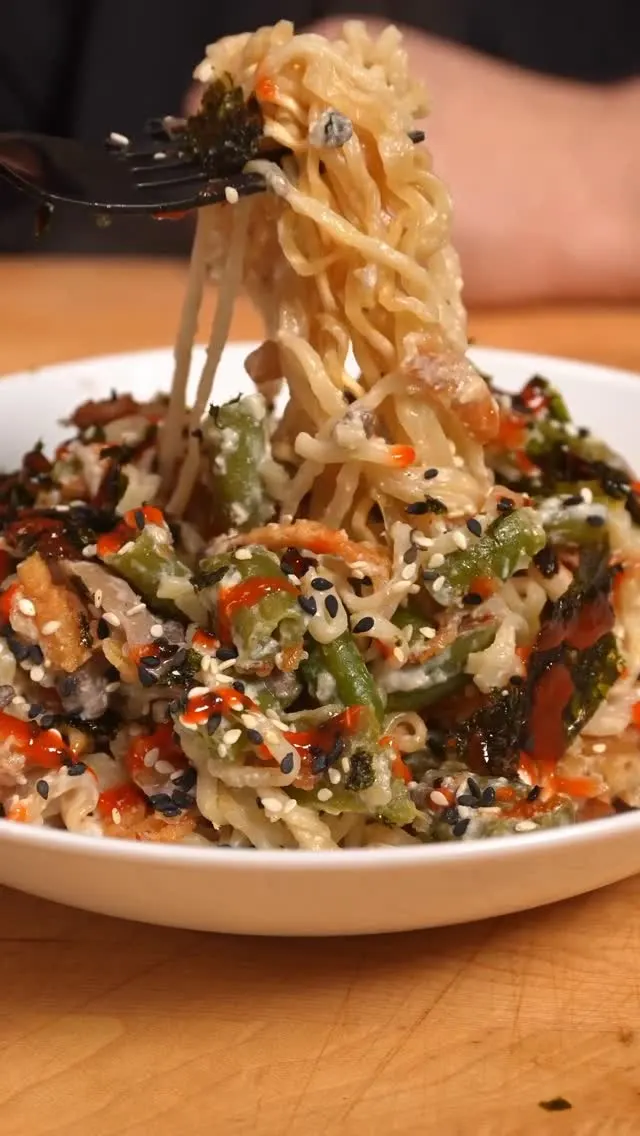 green-bean-casserole-ramen