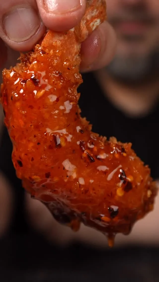 coconut-shrimp-with-coconut-cake-batter-and-dipping-sauce