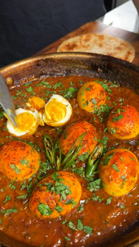 egg-masala-curry-(anda-curry-dhaba-style)