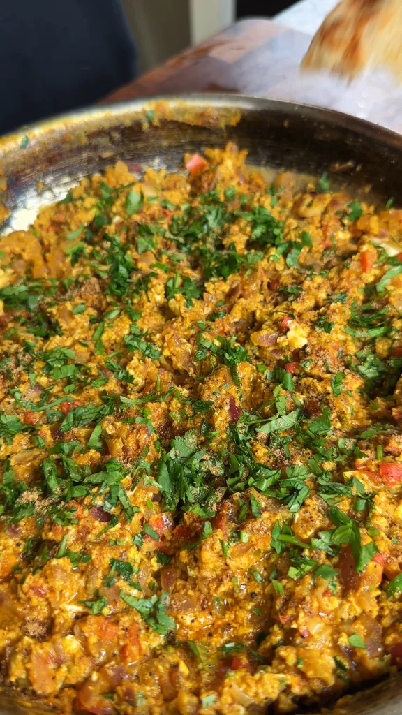 egg-bhurji-aka-masala-scarmbled-eggs
