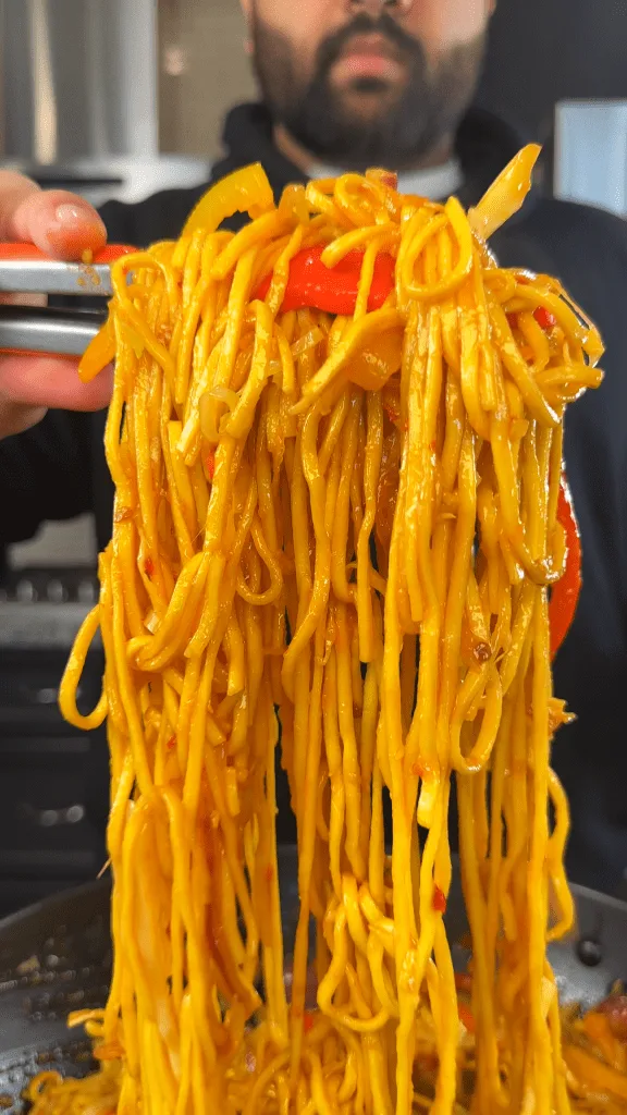 hakka-noodles