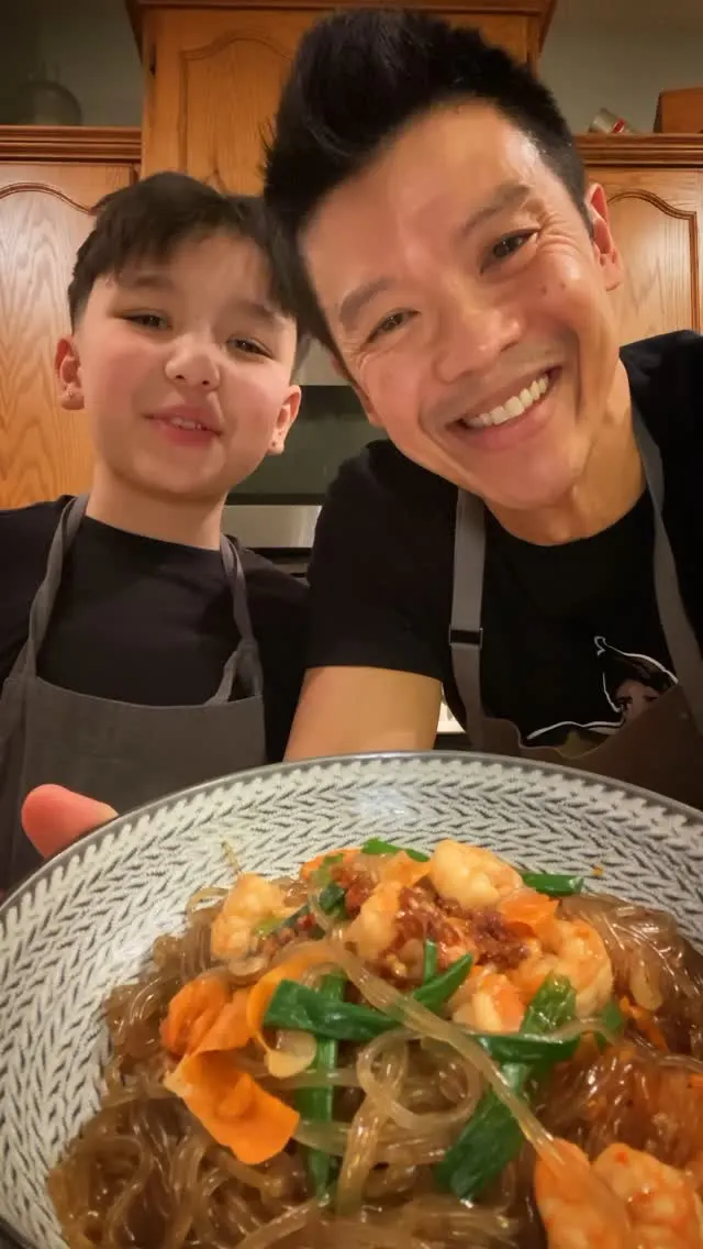 glass-noodle-shrimp-stir-fry