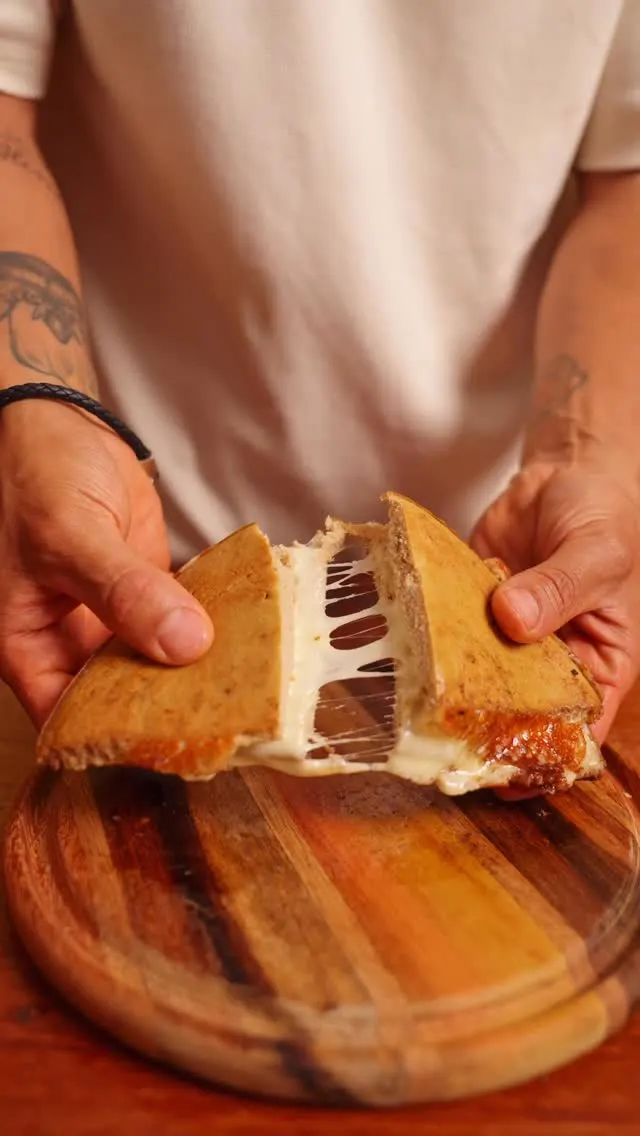 pan-de-atun-sin-harina-tuna-bread-without-flour