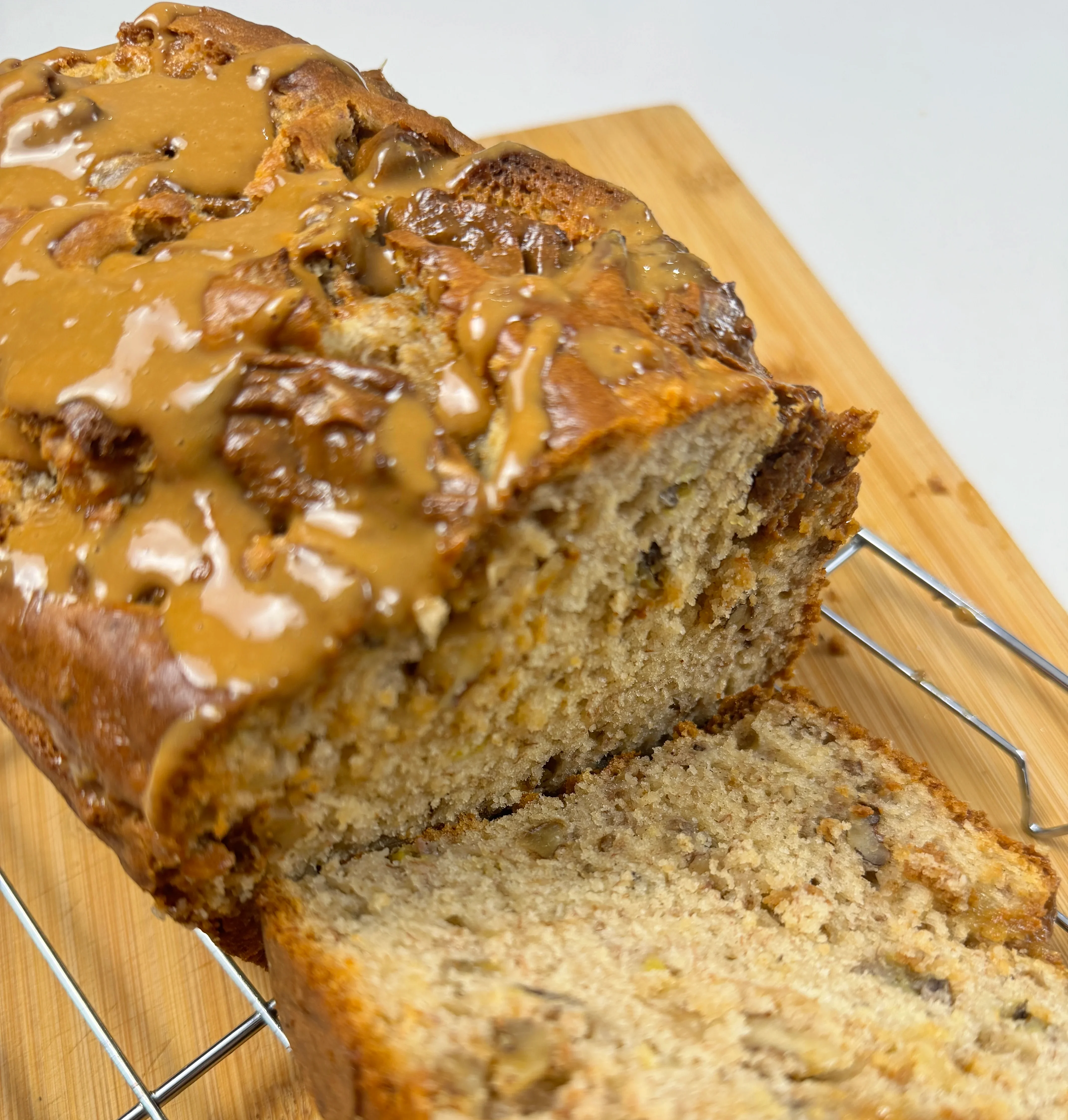indulgent-dulce-de-leche-banana-bread