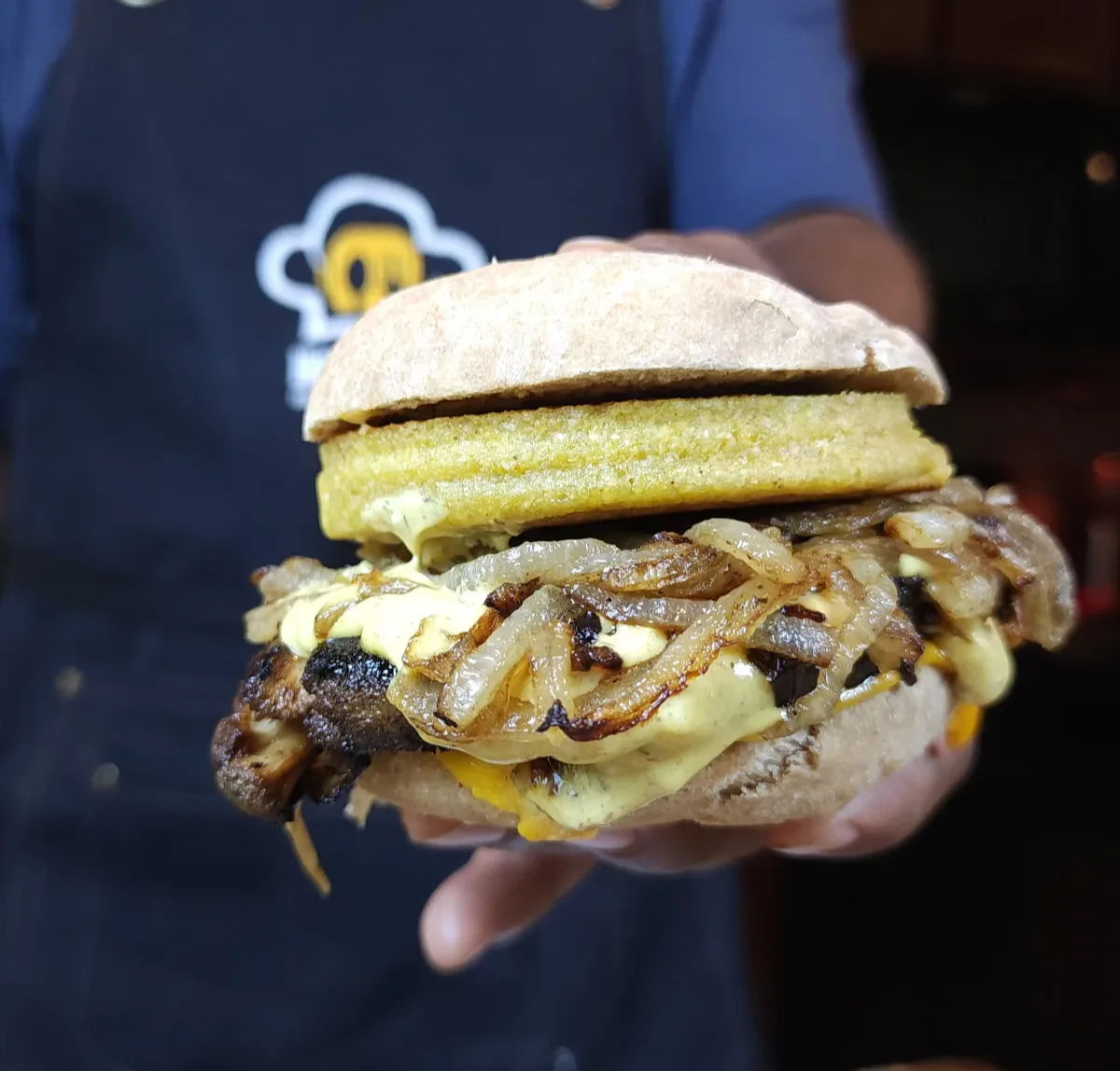 vegan-steak-bagel