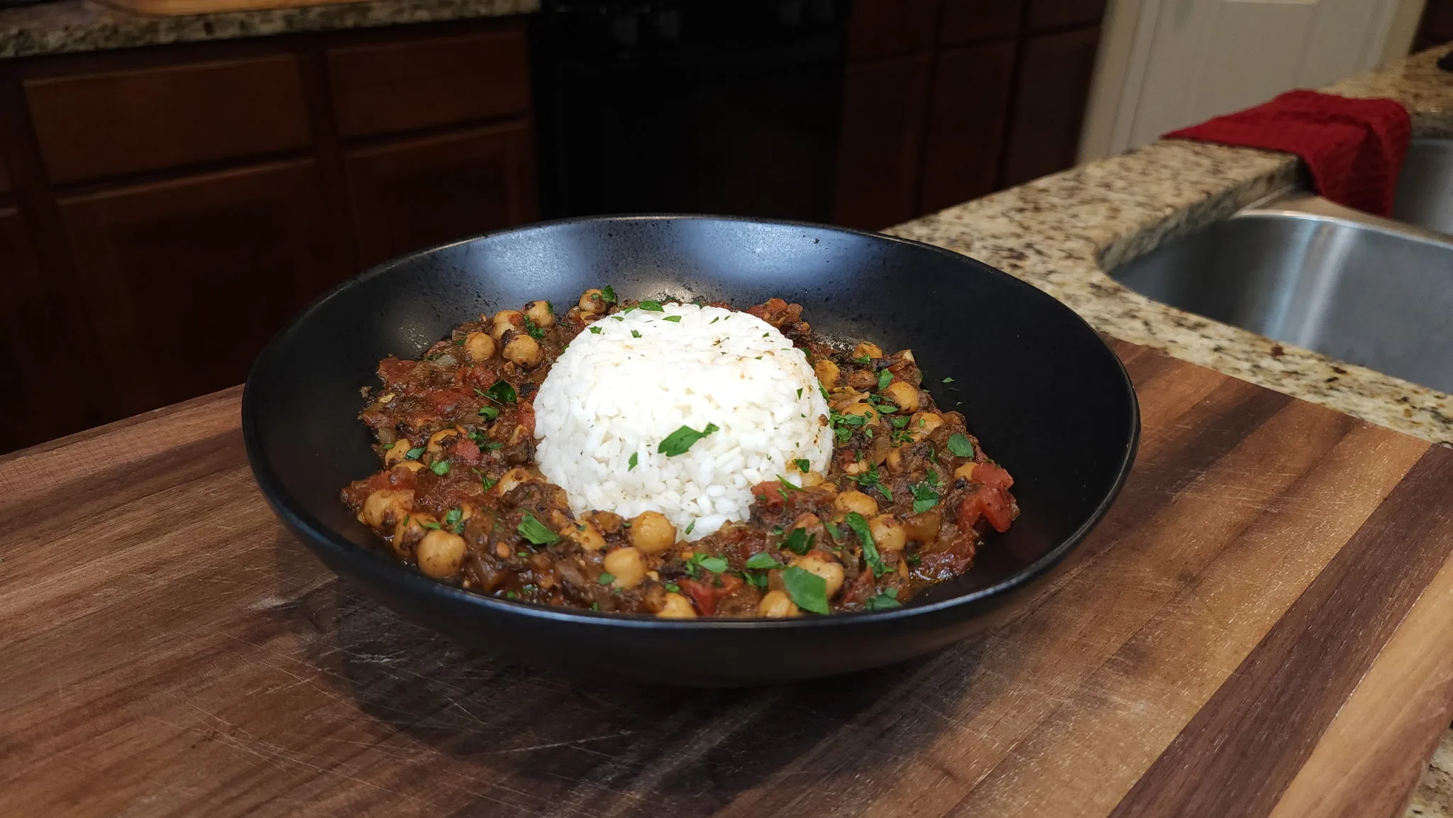 mushroom-and-tomato-rice-bowl