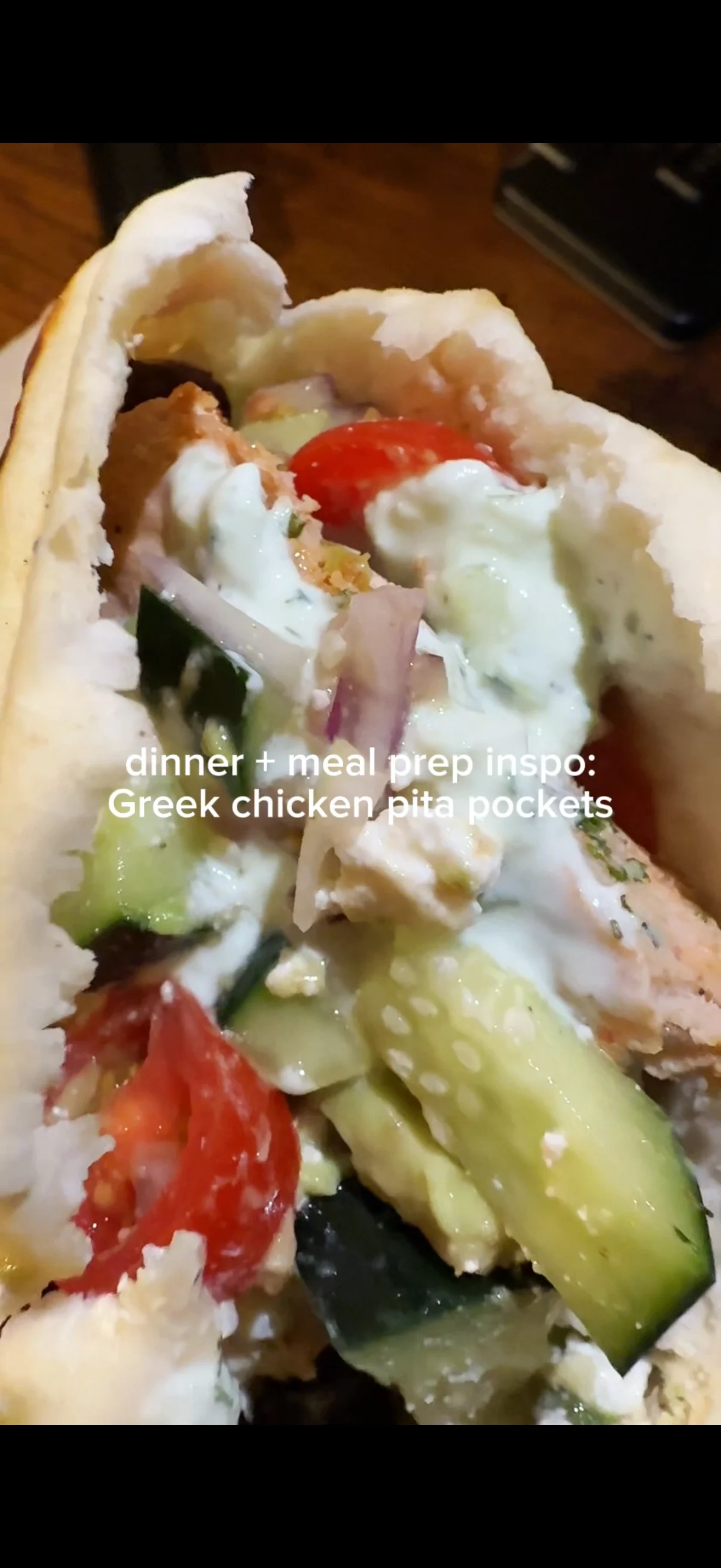 stuffed-pita-pockets-with-chicken-kabobs-greek-salad-and-tzatziki