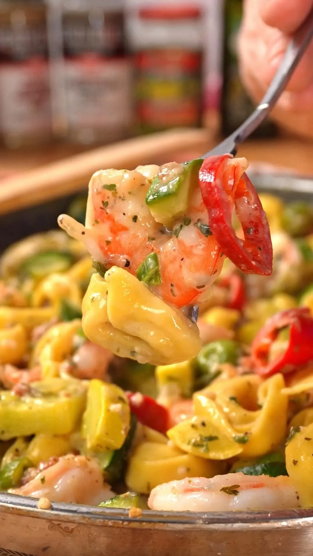 creamy-shrimp-and-tortellini-pasta