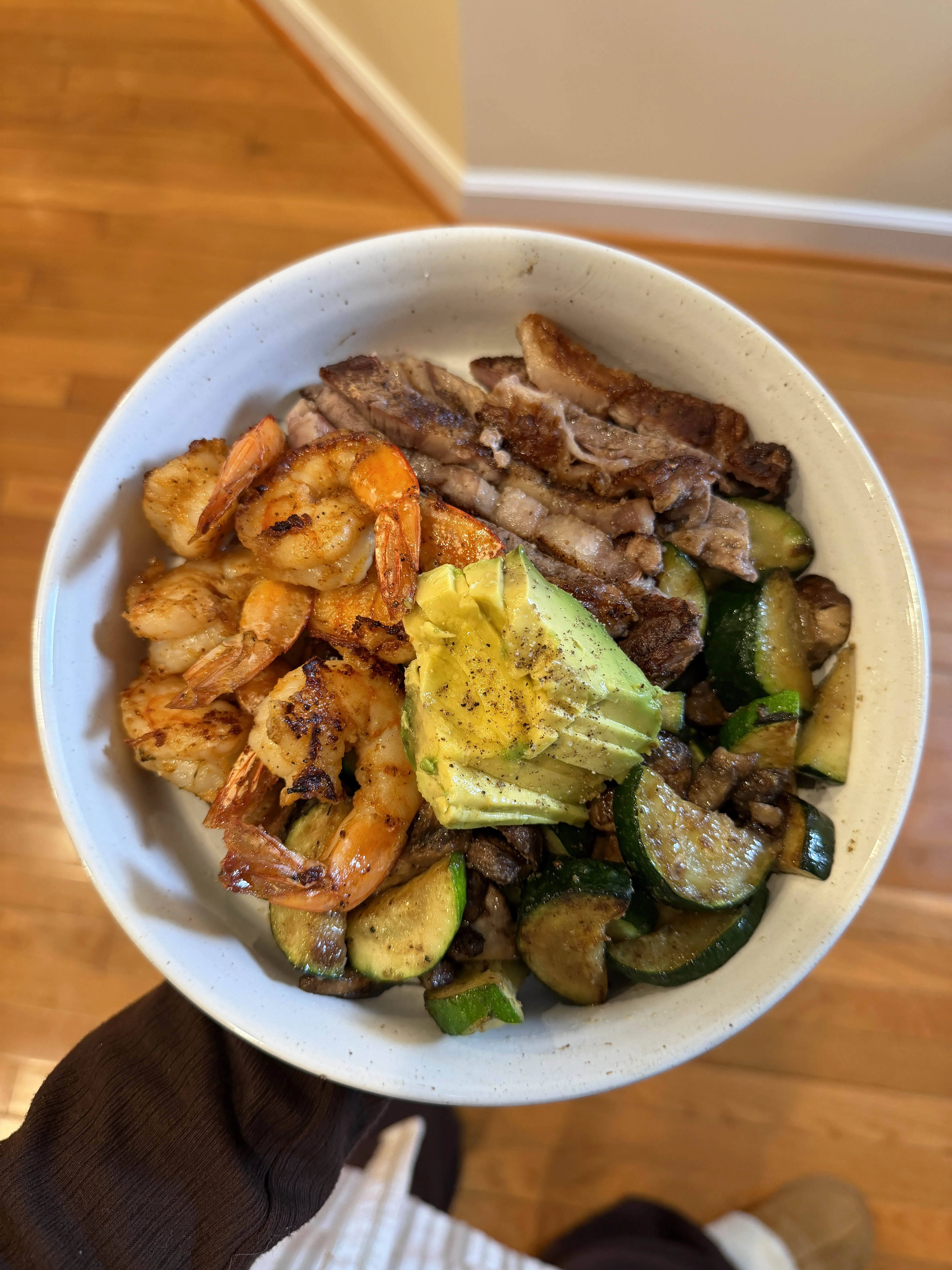 grilled-shrimp-and-steak-with-seared-zucchini-and-mushrooms