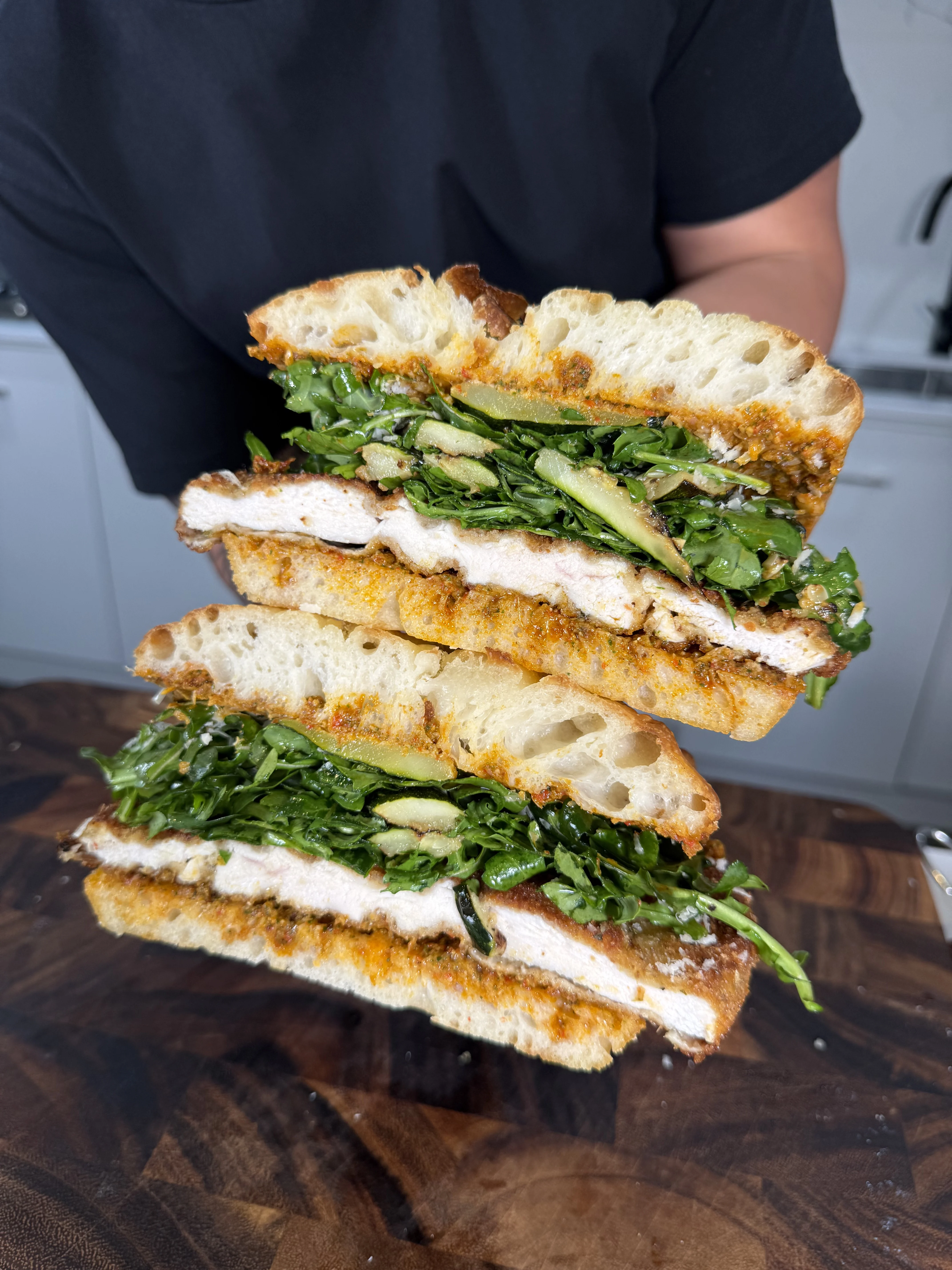 chicken-and-red-pesto-sandwich
