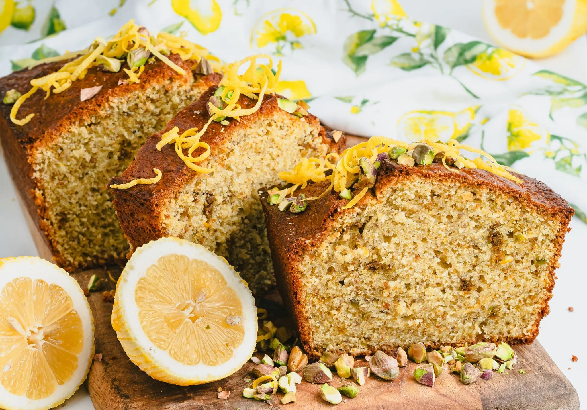 pistachio-and-lemon-drizzle-loaf