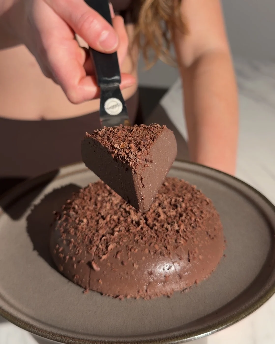 chocolate-protein-pudding-cake