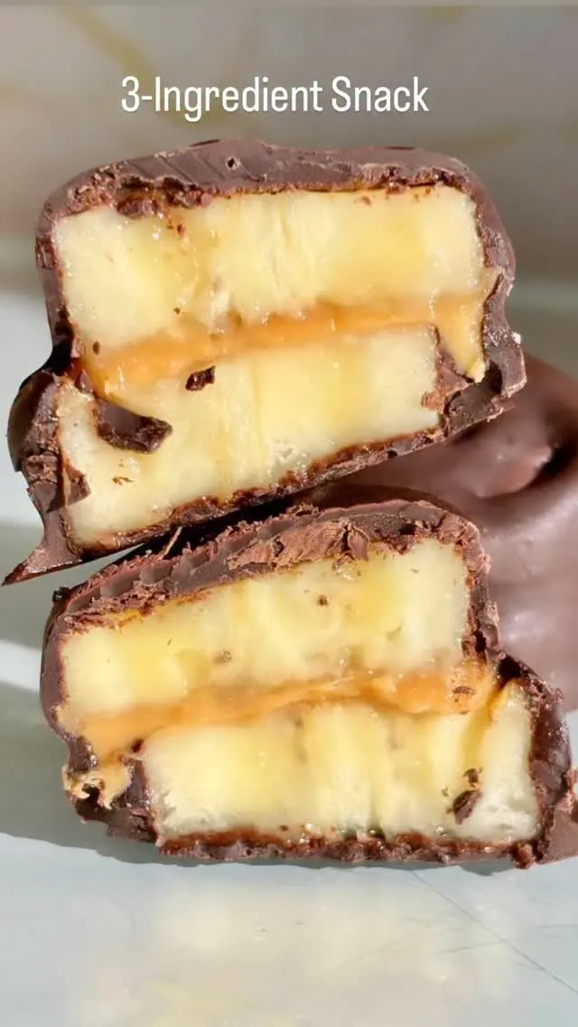 banana-bites-stuffed-with-peanut-butter-and-dipped-in-dark-chocolate