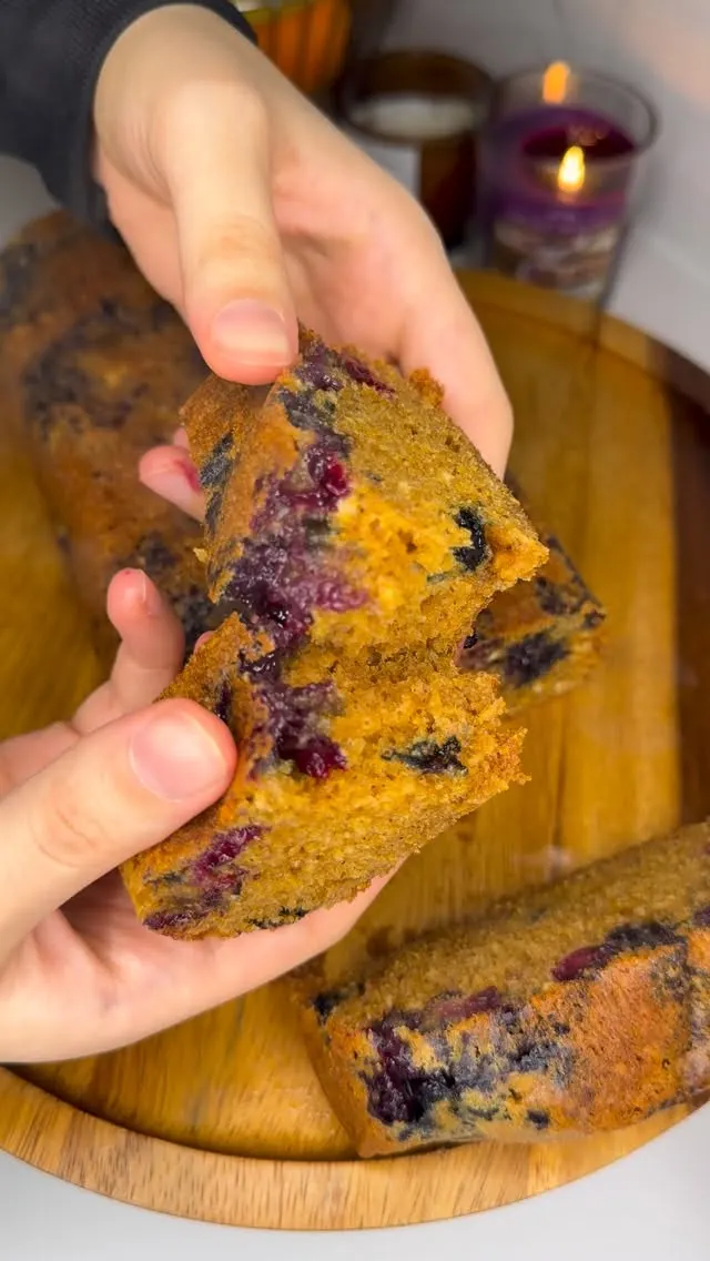 yaban-mersinli-kek-(blueberry-cake)