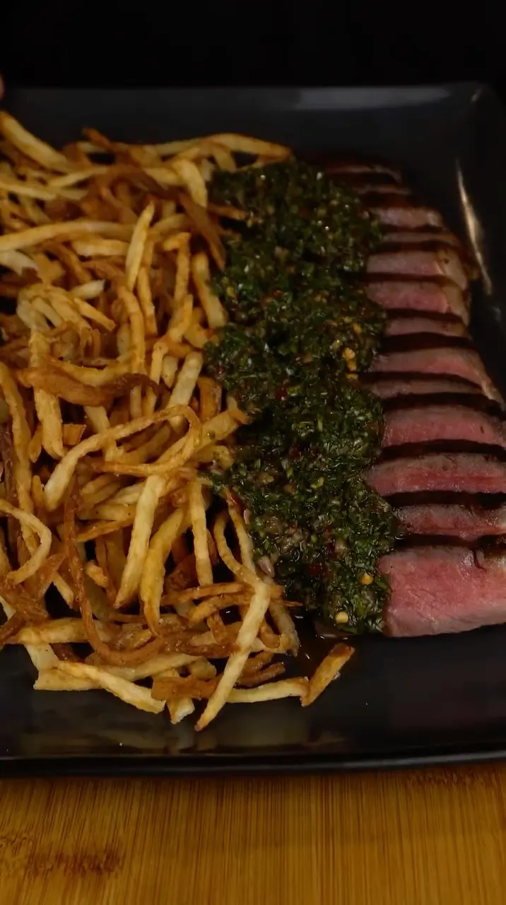 steak-frites-w-chimichurri