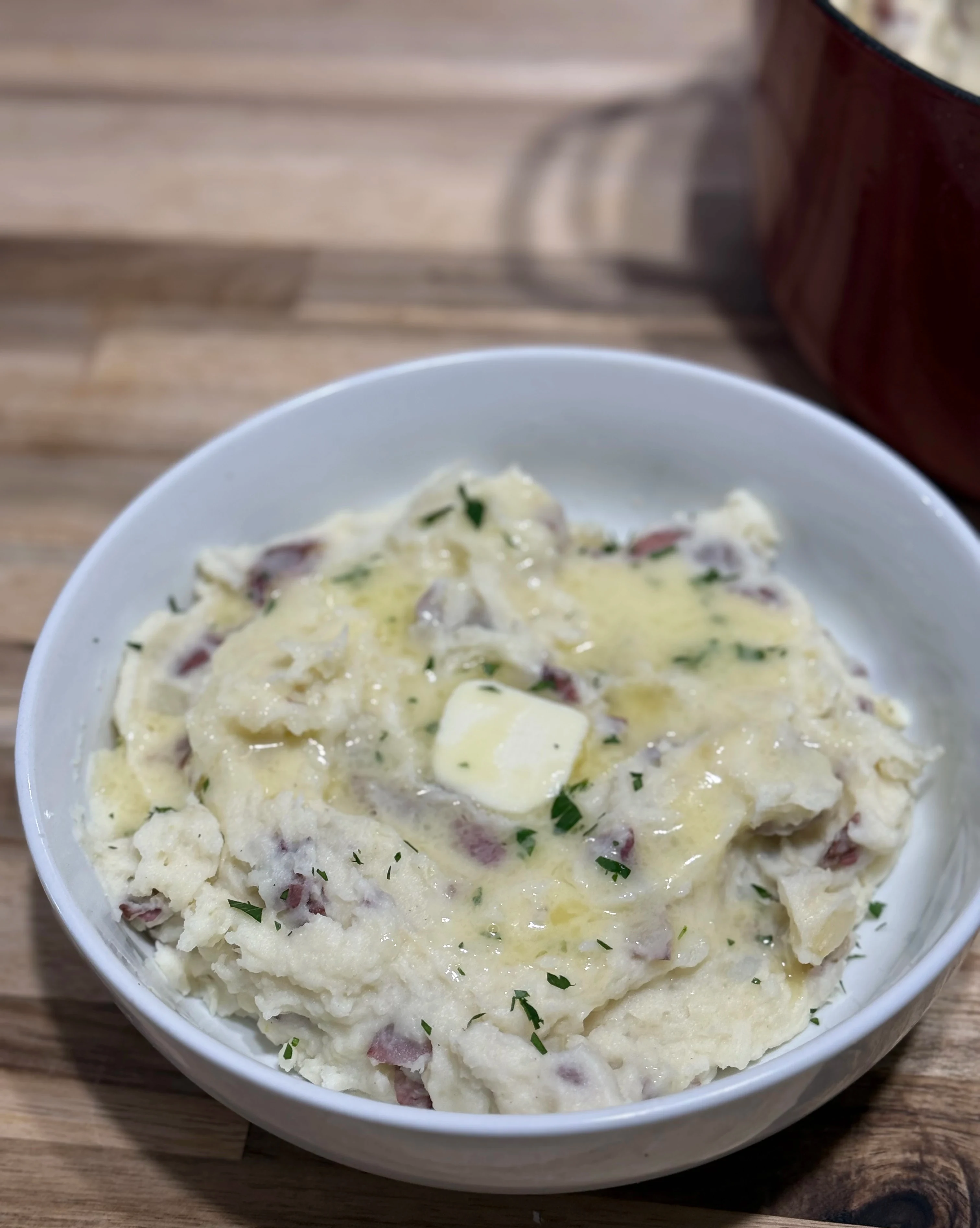 roasted-garlic-and-rosemary-mashed-red-potatoes