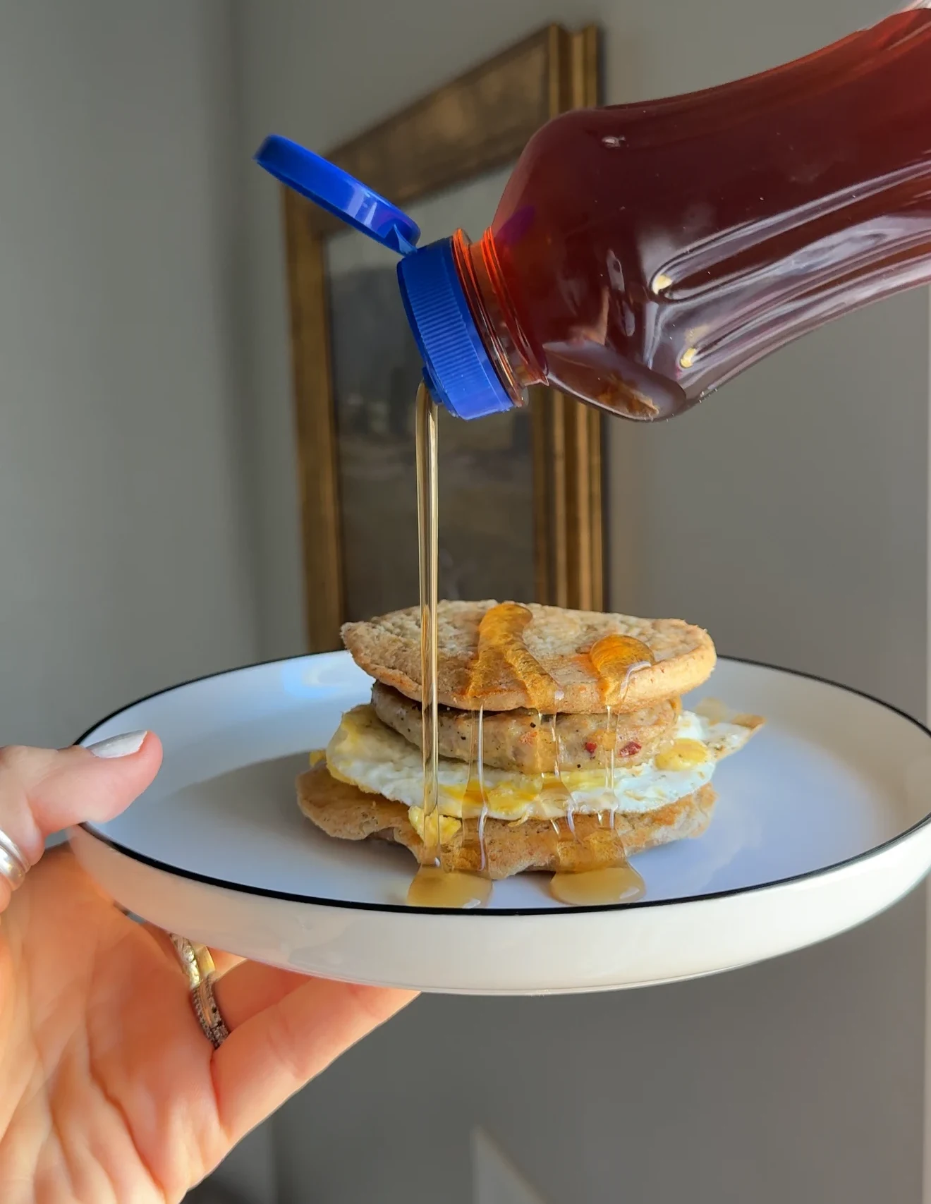 pancake-breakfast-sandwich