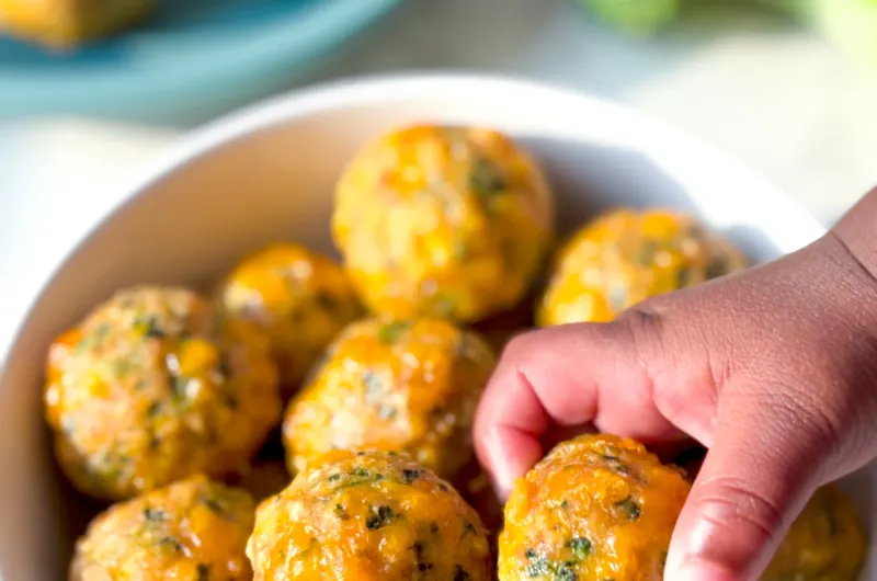 broccoli-cheddar-meatballs