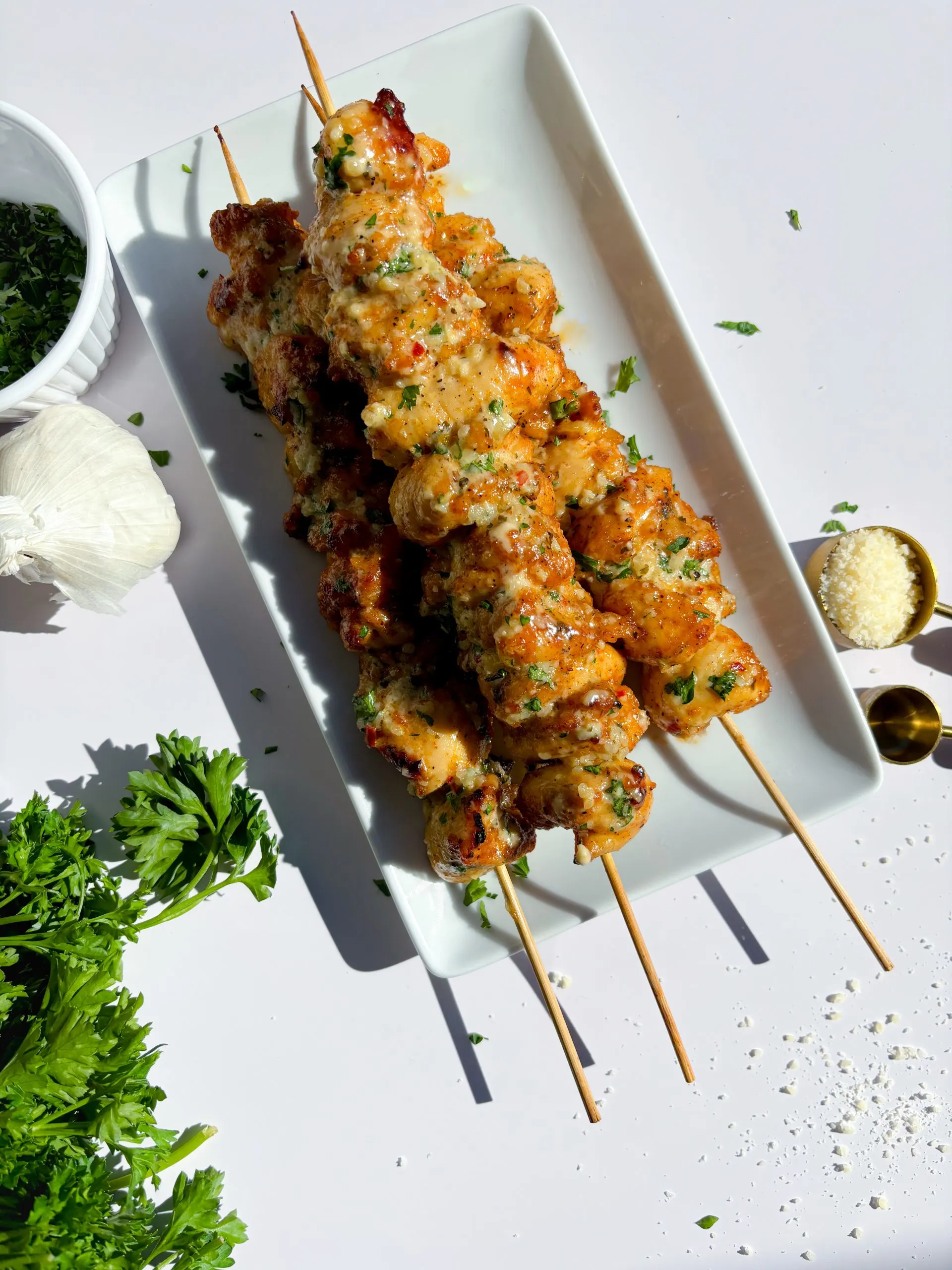 easy-garlic-parmesan-chicken-skewers